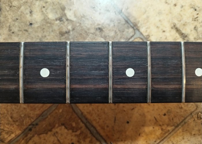 Kopások — Funfret Guitar Service